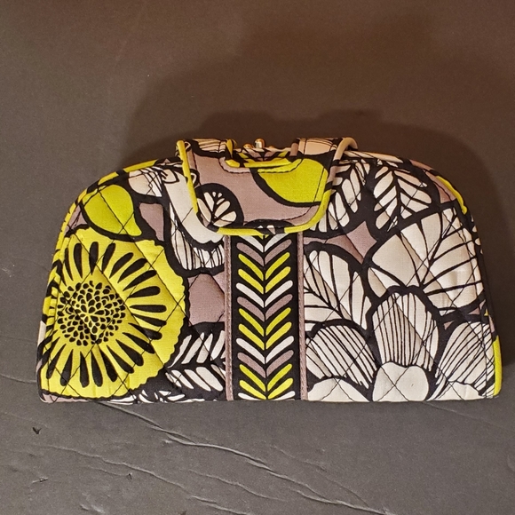 Vera Bradley wallet floral Colorful Lot Of Storage Medium Size 8" W , 5" H NWOT - Picture 12 of 12